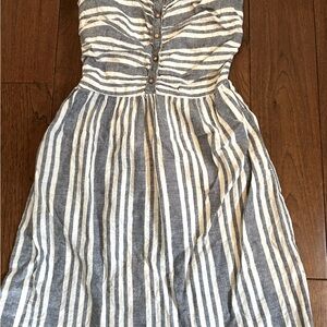 Gap strapless linen dress with pockets